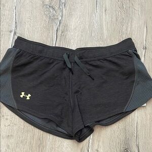 Under Armour Gray Athletic Shorts with Elastic Waistband and Breathable Fabric